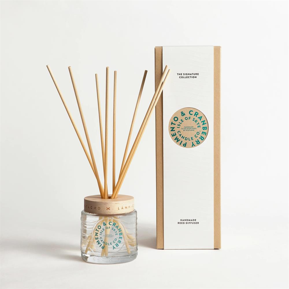 Isle of Skye_Pimento & Cranberry Reed Diffuser 27cm x 8.5cm x 8.5cm