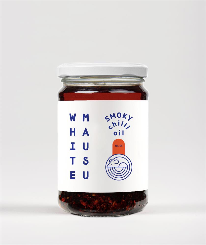 White Mausu_Smoky Chilli Oil 240g